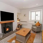 Tatil Evi Bumblebee Cottage, Falls